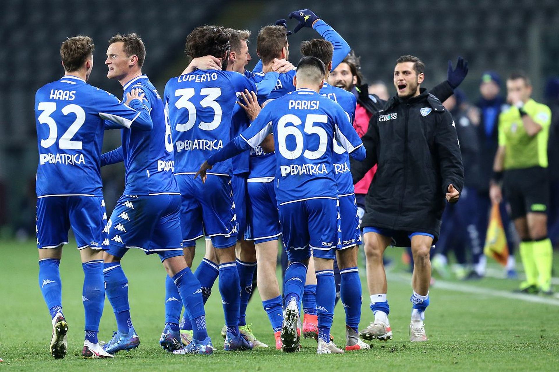 迎合了那些 迎合了那些